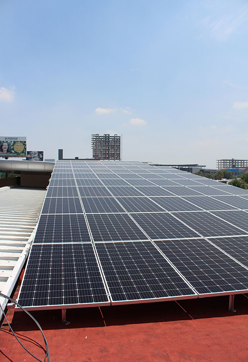 paneles solares para negocio